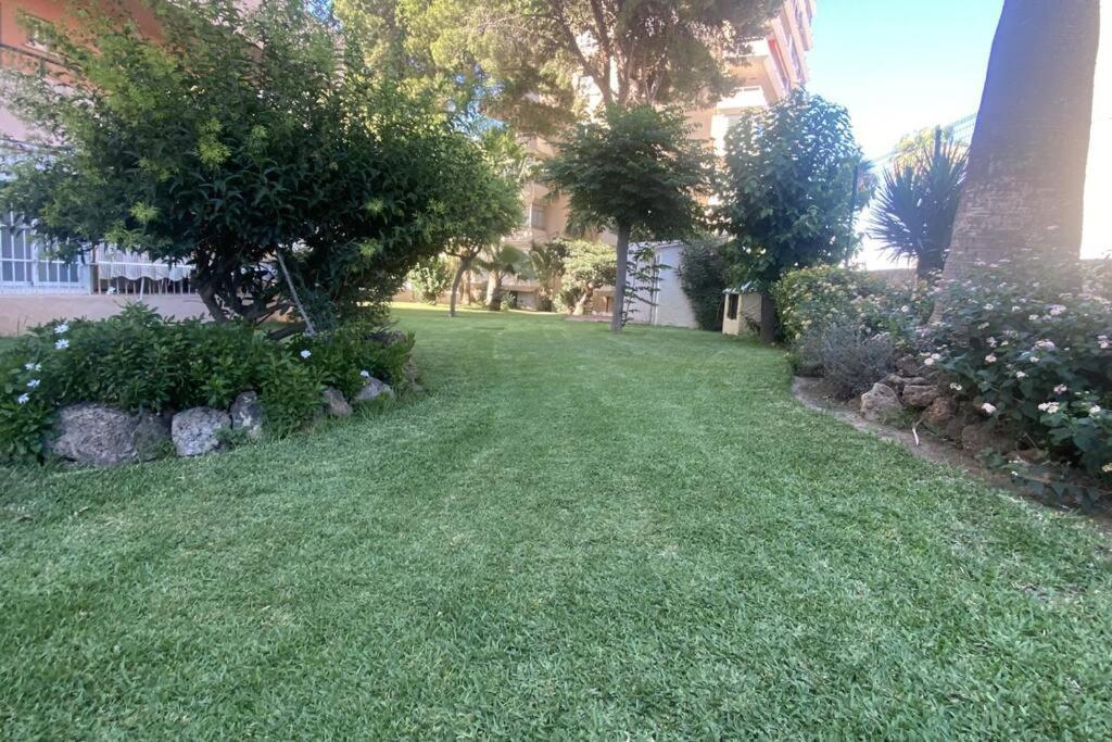 Apartmán La Ventana De Puerto Marina Benalmádena Exteriér fotografie